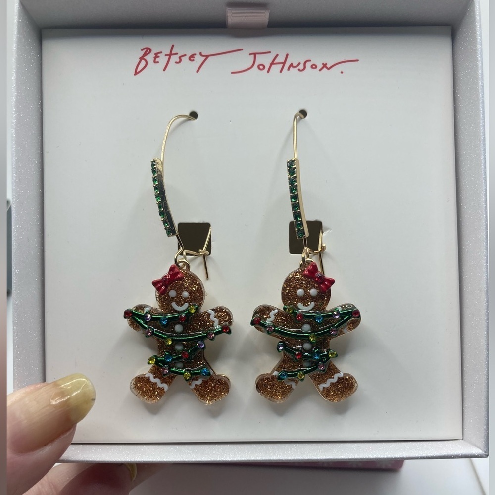 BETSEY JOHNSON Christmas Holiday Gingerbread in Tree Lights Dangle Earrings NWT